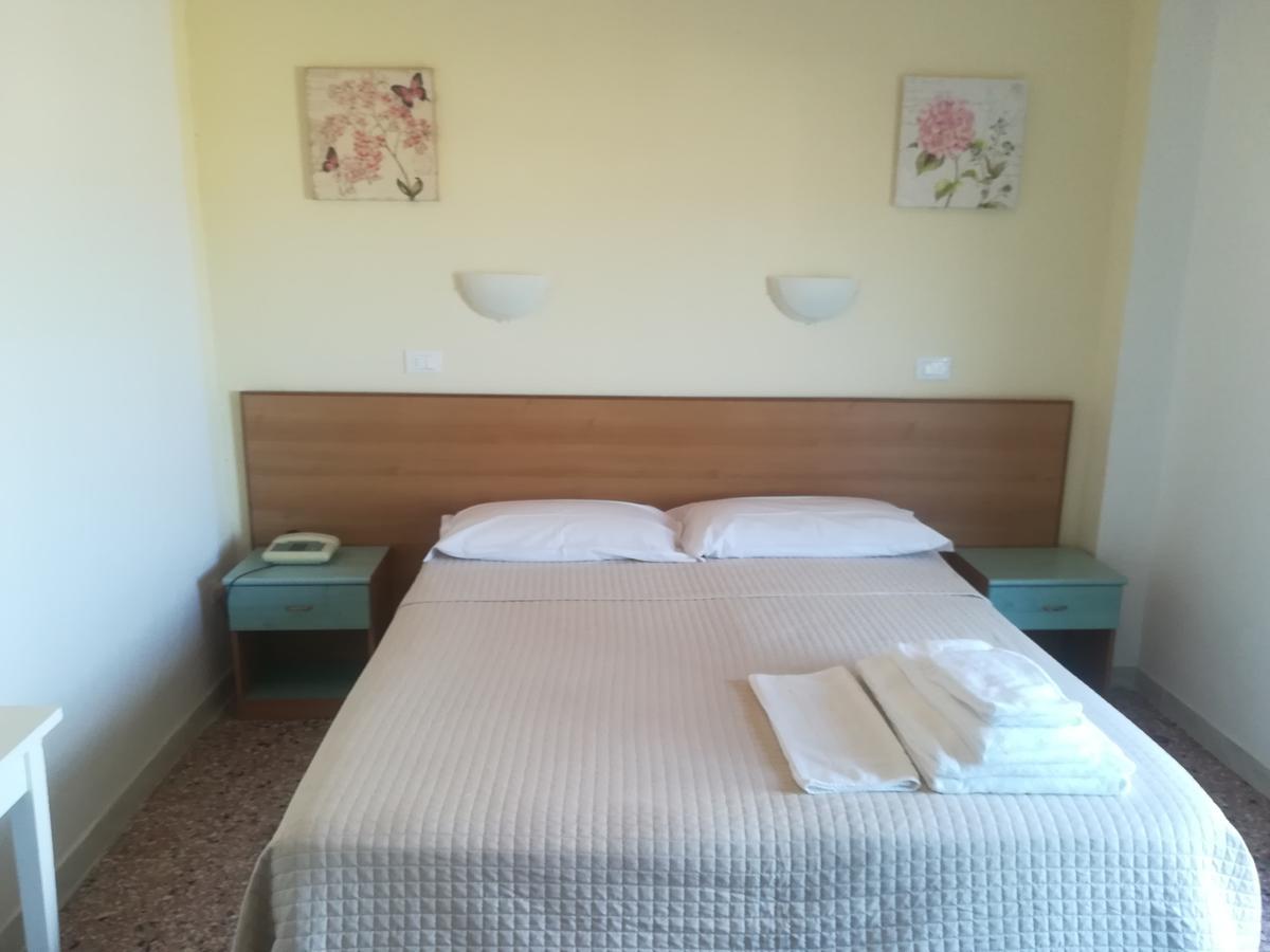 Hotel Valente Ortona Ngoại thất bức ảnh