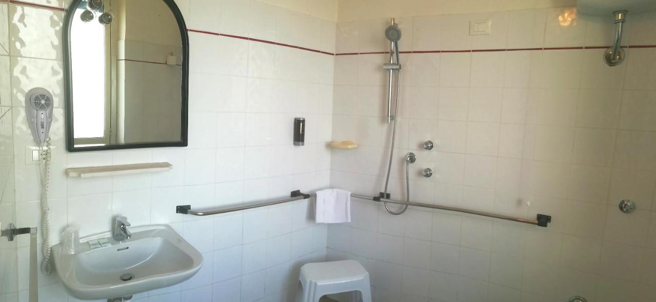 Hotel Valente Ortona Ngoại thất bức ảnh